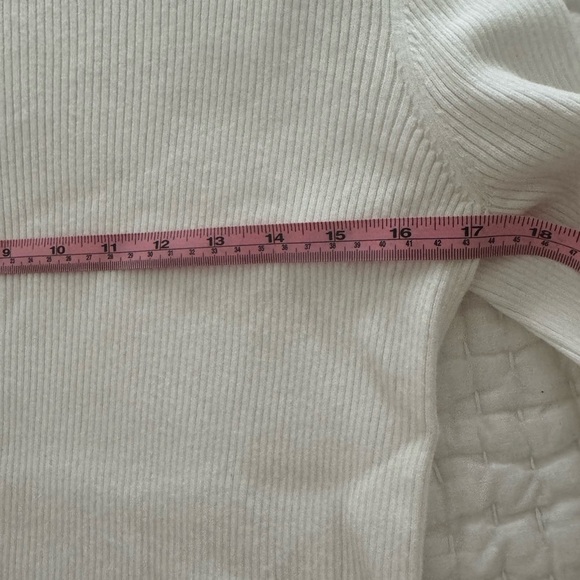 Halogen Womens Ribbed White Sweater L Long Sleeve Round Neck Soft Blend Fabric - Picture 14 of 16